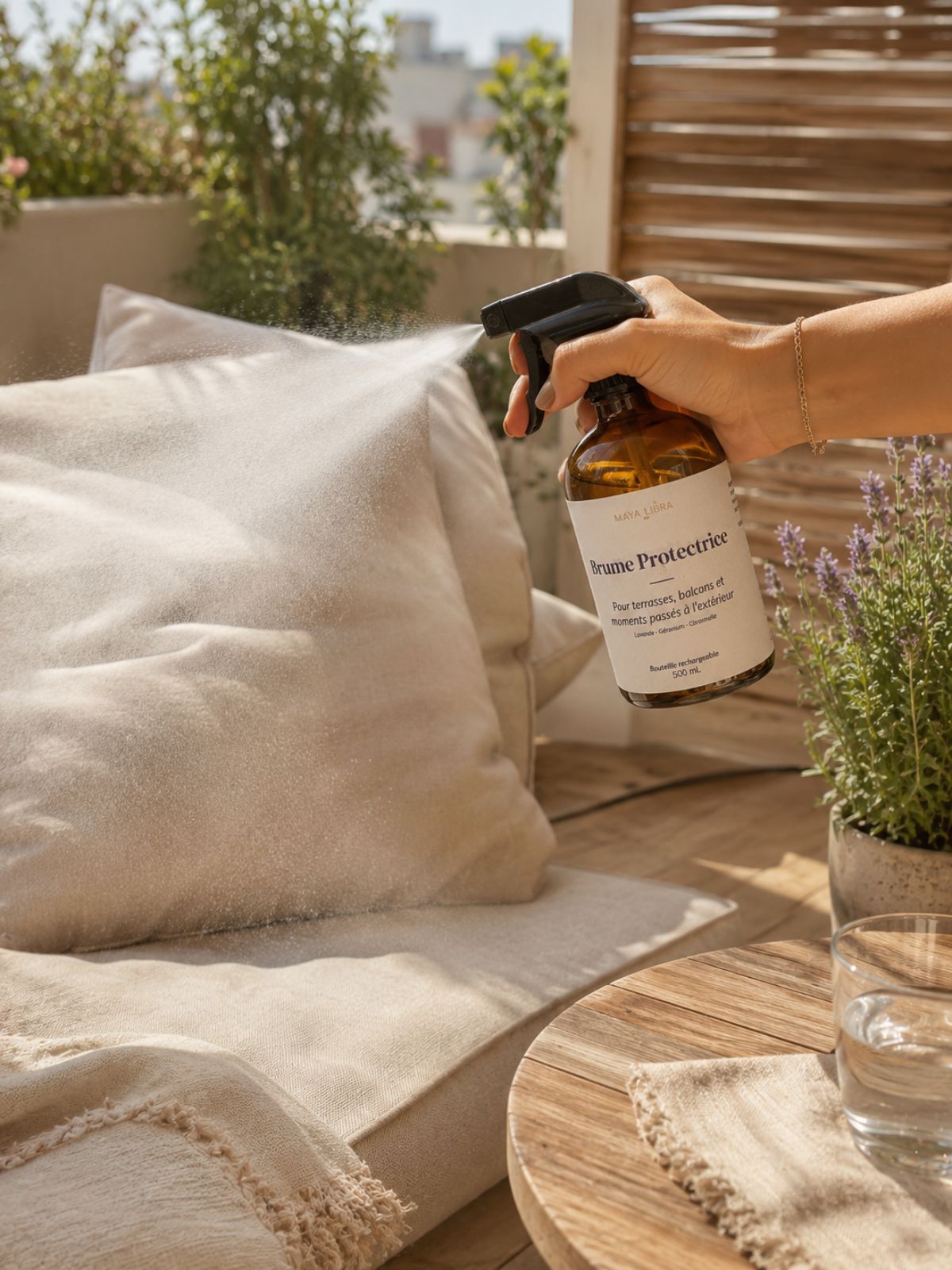 Brume Protectrice pour l'Extérieur à Base d'Huiles Essentielles - 500ml - Maya Libra